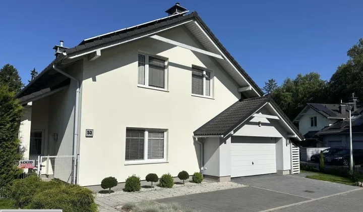 dom wolnostojący, 5 pokoi Tuchom, ul. Zaciszna