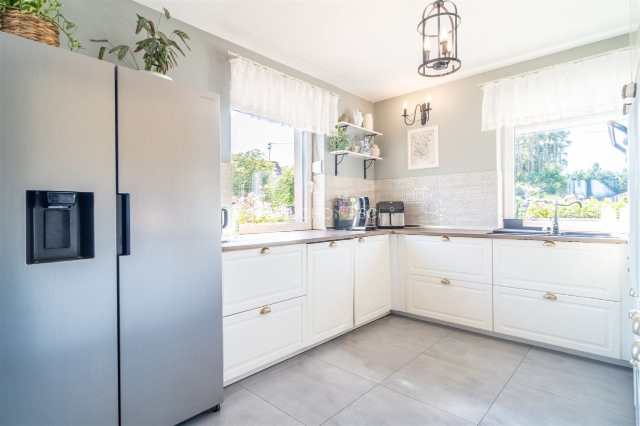 dom wolnostojący, 5 pokoi Wołów. Zdjęcie 8