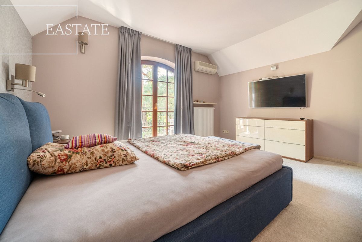 dom wolnostojący, 8 pokoi Warszawa Wawer, ul. Drwali. Zdjęcie 7