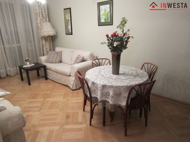 Mieszkanie 3-pokojowe Warszawa Śródmieście, ul. Fryderyka Chopina. Zdjęcie 1