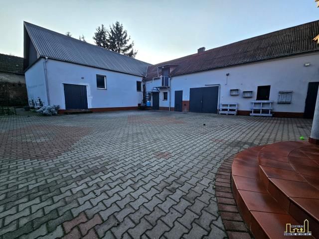 dom wolnostojący, 5 pokoi Mochy, ul. 3 Maja. Zdjęcie 14