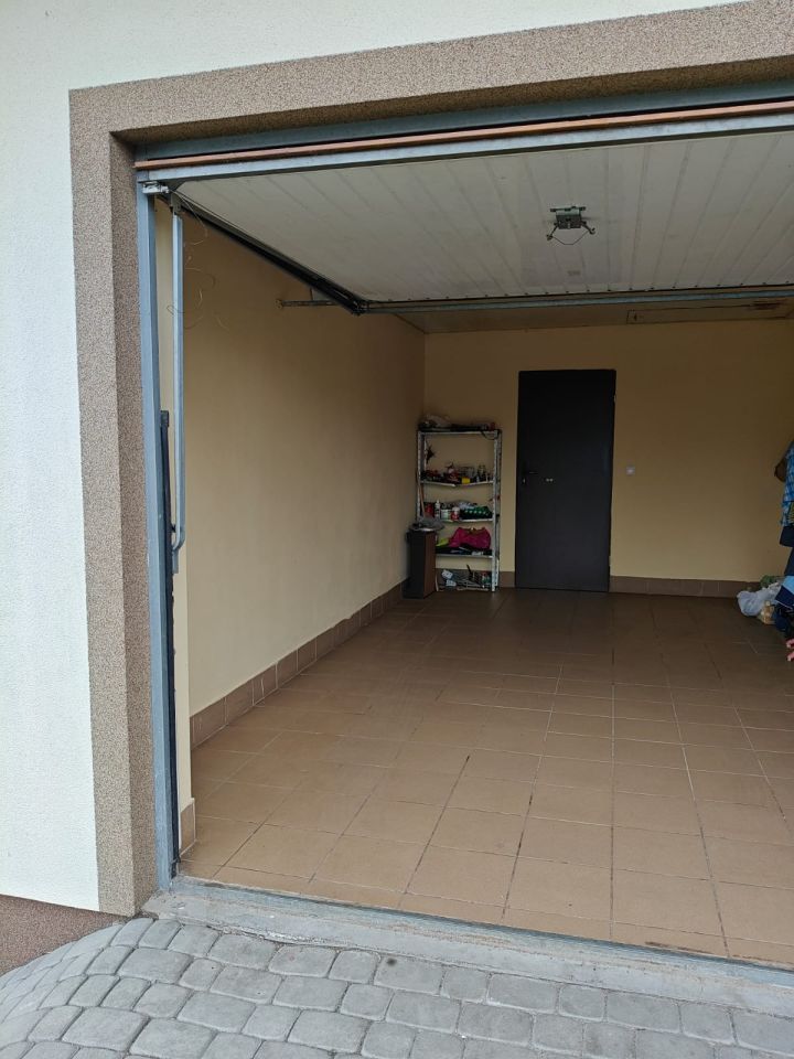 dom wolnostojący, 4 pokoje Marysin. Zdjęcie 2