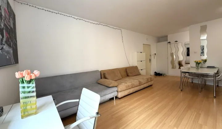 Mieszkanie 4-pokojowe Warszawa Powiśle, al. 3 Maja