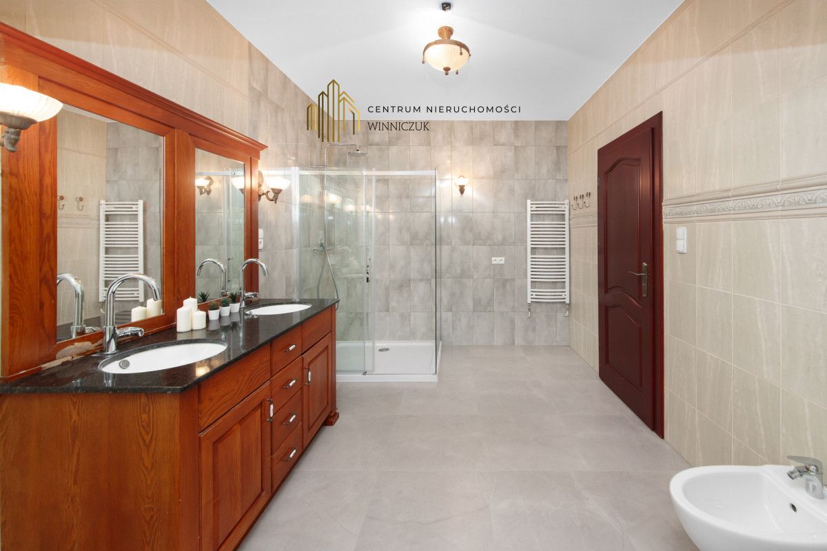 dom wolnostojący, 8 pokoi Ligota Piękna. Zdjęcie 2