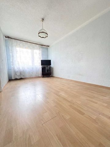Mieszkanie 3-pokojowe Skarżysko-Kamienna, ul. Szydłowiecka. Zdjęcie 1