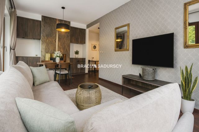 Mieszkanie 3-pokojowe Kraków Stare Miasto, ul. Krowoderska. Zdjęcie 3