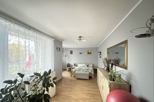 dom wolnostojący, 12 pokoi Sade Budy, ul. Polna. Zdjęcie 5