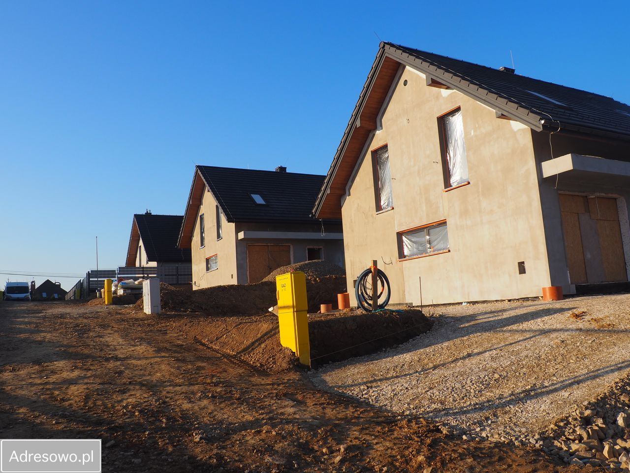 dom wolnostojący, 5 pokoi Brzoskwinia. Zdjęcie 7