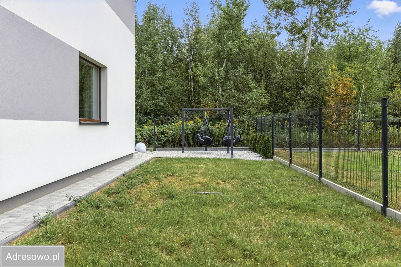 dom wolnostojący, 4 pokoje Dębe Wielkie. Zdjęcie 8