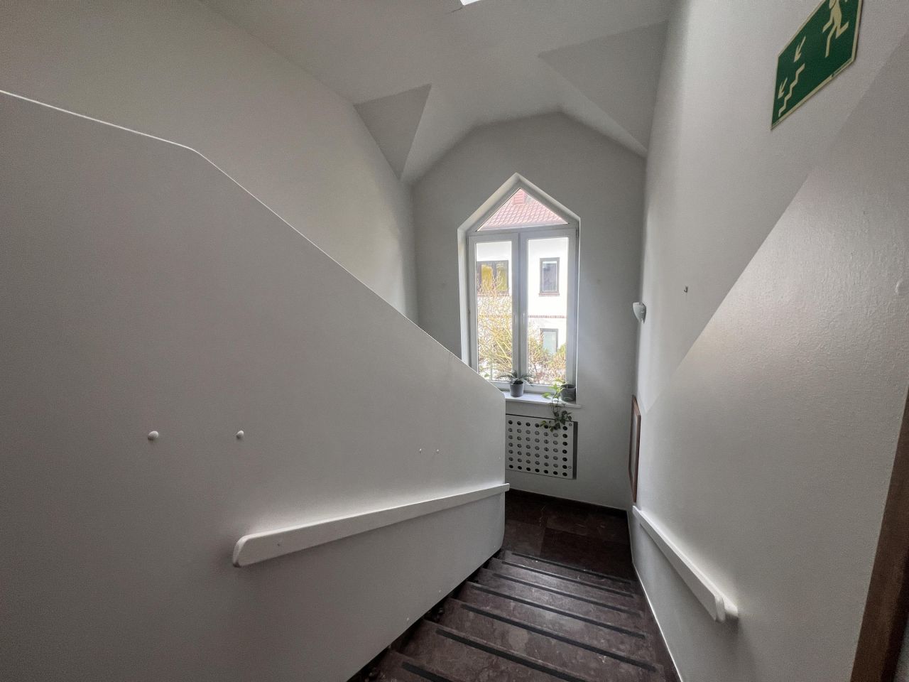 dom wolnostojący, 8 pokoi Warszawa Wawer, ul. Wygodna. Zdjęcie 19