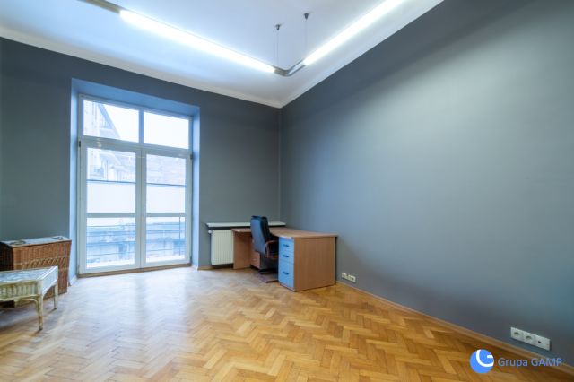 Biuro Kraków, ul. Długa. Zdjęcie 4
