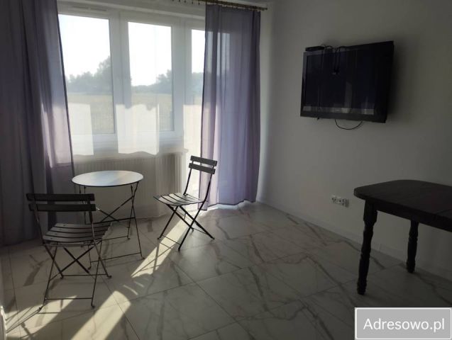 Mieszkanie 2-pokojowe Żyrardów, ul. Chabrowa. Zdjęcie 1