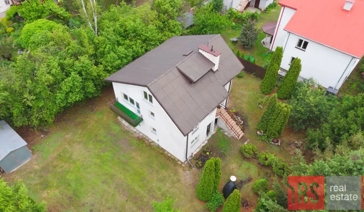 dom wolnostojący, 5 pokoi Laski, ul. 3 Maja