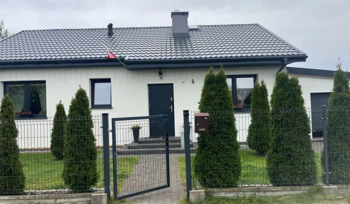 dom wolnostojący, 3 pokoje Osiek nad Wisłą