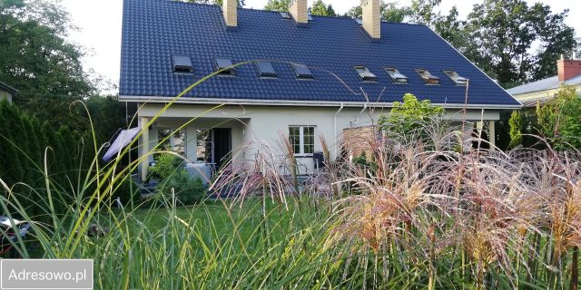 bliźniak, 4 pokoje Milanówek. Zdjęcie 1