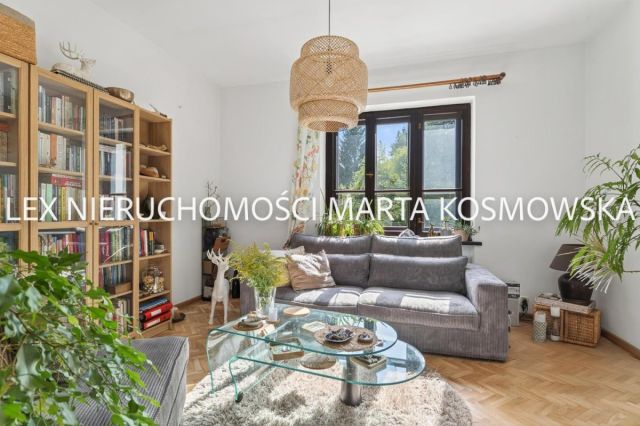 dom wolnostojący, 11 pokoi Owczarnia. Zdjęcie 2