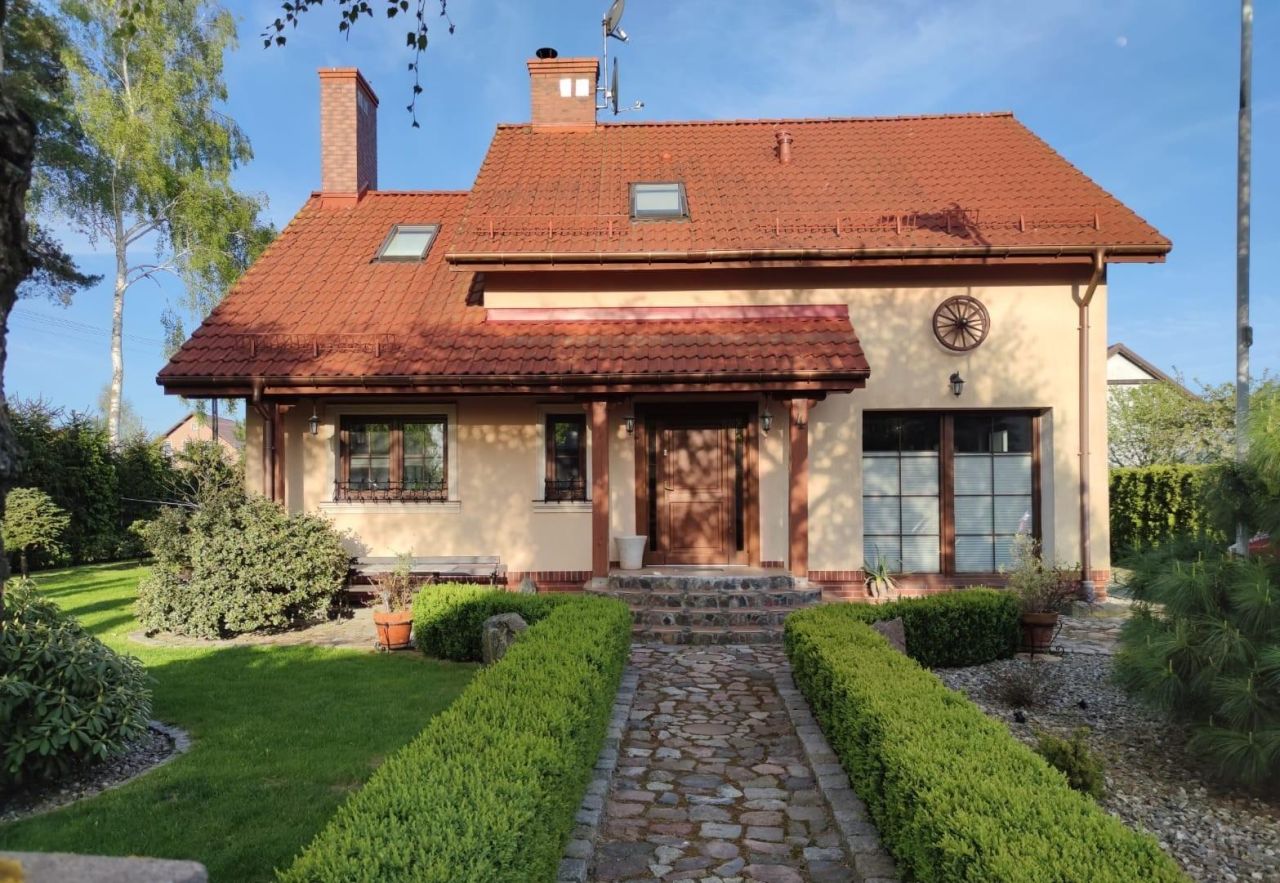 dom wolnostojący, 5 pokoi Siemianice, ul. Fiołkowa. Zdjęcie 1