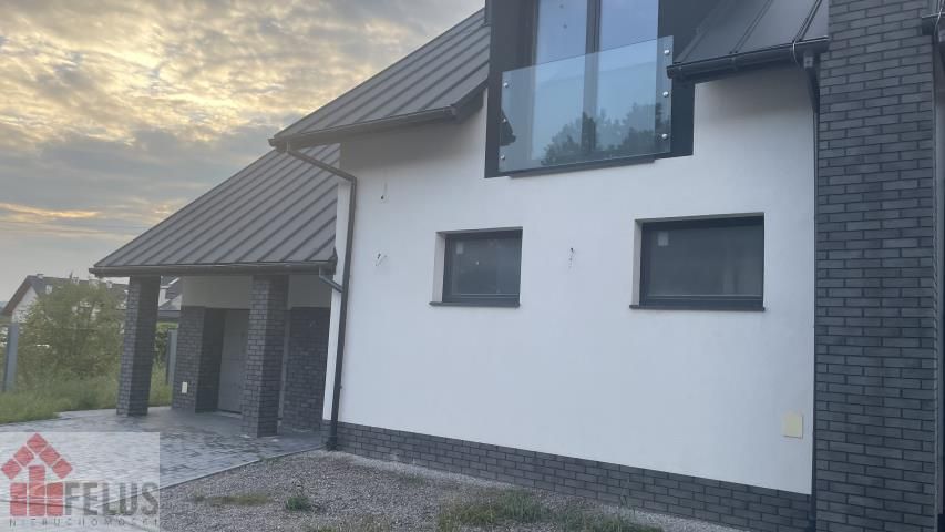bliźniak, 4 pokoje Modlniczka. Zdjęcie 1