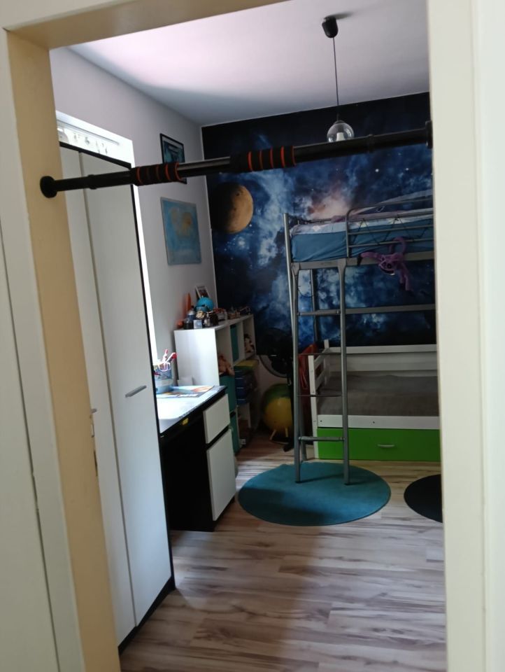 Mieszkanie 3-pokojowe Bytom. Zdjęcie 4