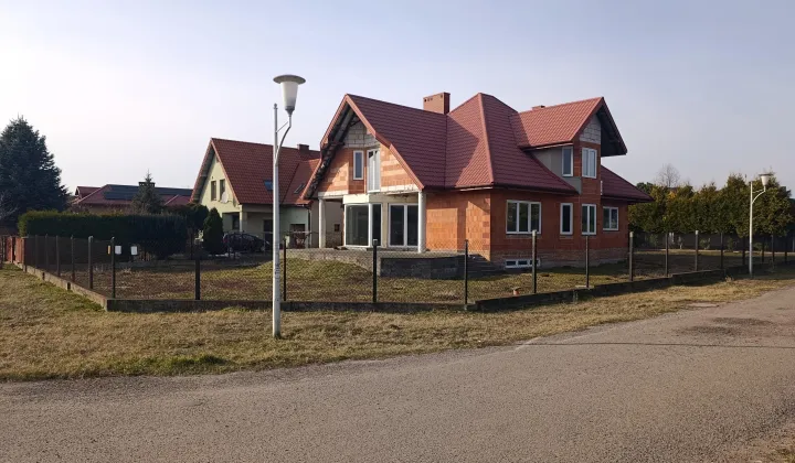 dom wolnostojący, 5 pokoi Płock Borowiczki-Parcele, ul. Drozdowa