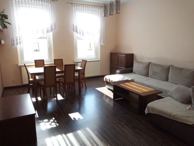 Mieszkanie 4-pokojowe Opole, ul. Augustyna Kośnego. Zdjęcie 1