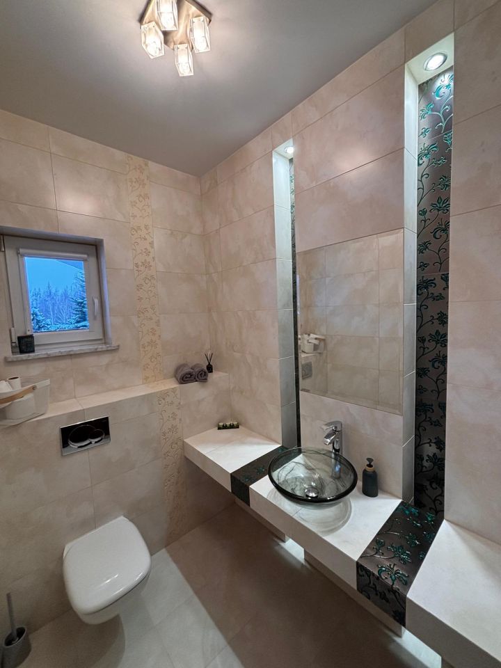 dom wolnostojący, 6 pokoi Somonino, os. Księcia Świętopełka Wielkiego. Zdjęcie 12