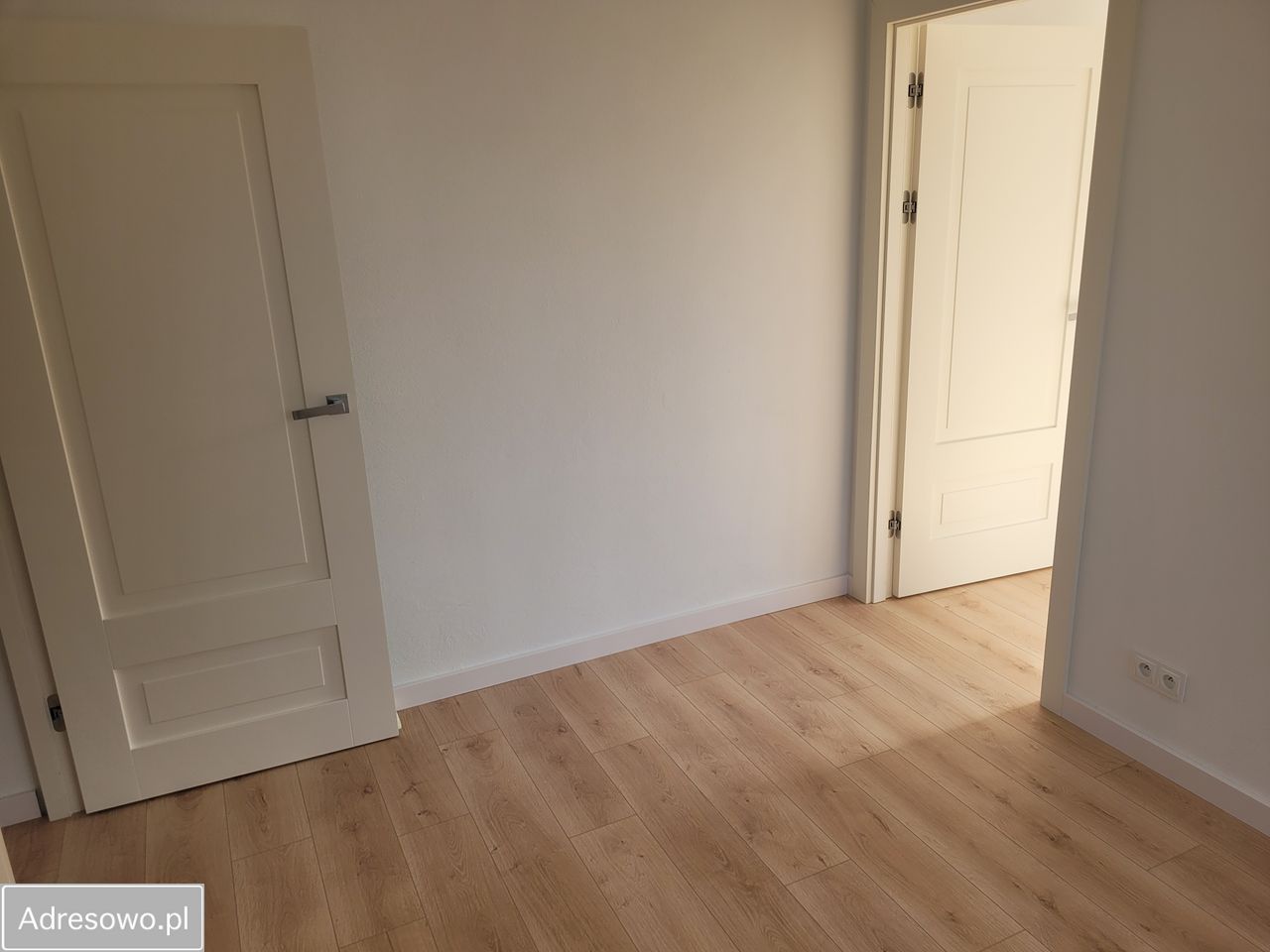 Mieszkanie 3-pokojowe Jelenia Góra Cieplice Śląskie-Zdrój, ul. Bohaterów Września 1939 r.. Zdjęcie 2