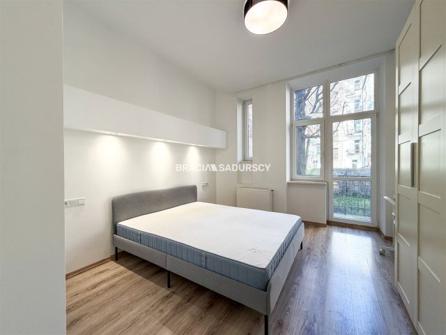 Mieszkanie 2-pokojowe Kraków Zwierzyniec, al. Zygmunta Krasińskiego. Zdjęcie 4