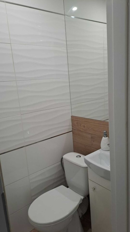 Mieszkanie 3-pokojowe Kraków Czyżyny, os. Dywizjonu 303. Zdjęcie 8