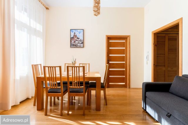 Mieszkanie 2-pokojowe Kraków Dębniki, ul. Różana. Zdjęcie 1