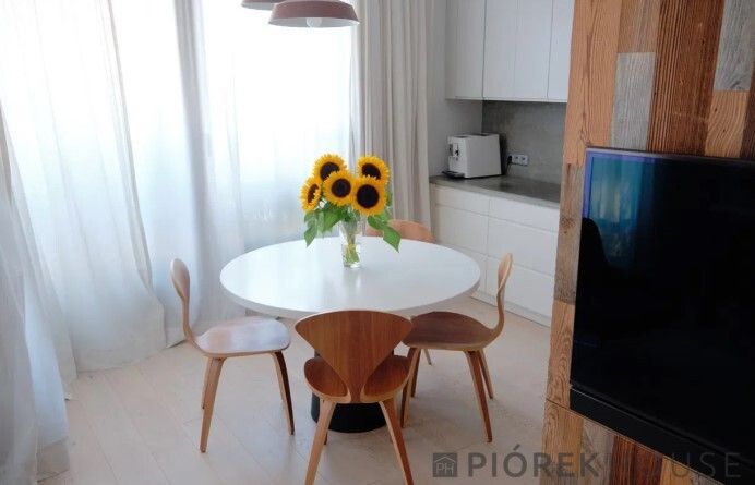 Mieszkanie 3-pokojowe Warszawa Wilanów, ul. Sarmacka. Zdjęcie 2