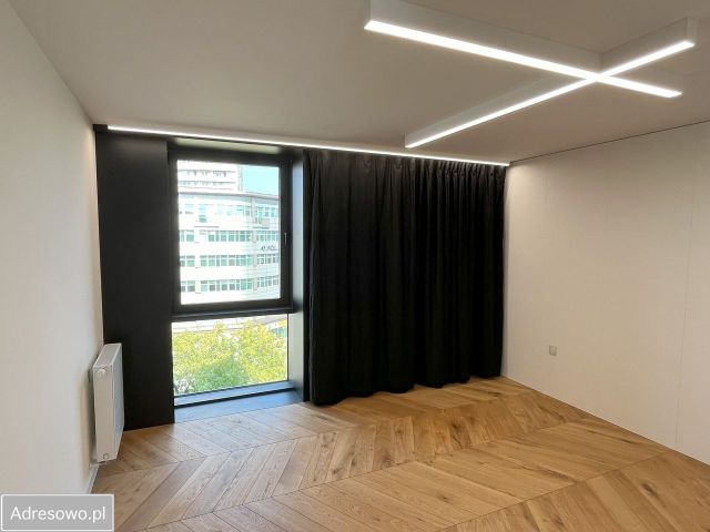 Mieszkanie 3-pokojowe Warszawa Praga-Północ, ul. Targowa. Zdjęcie 1