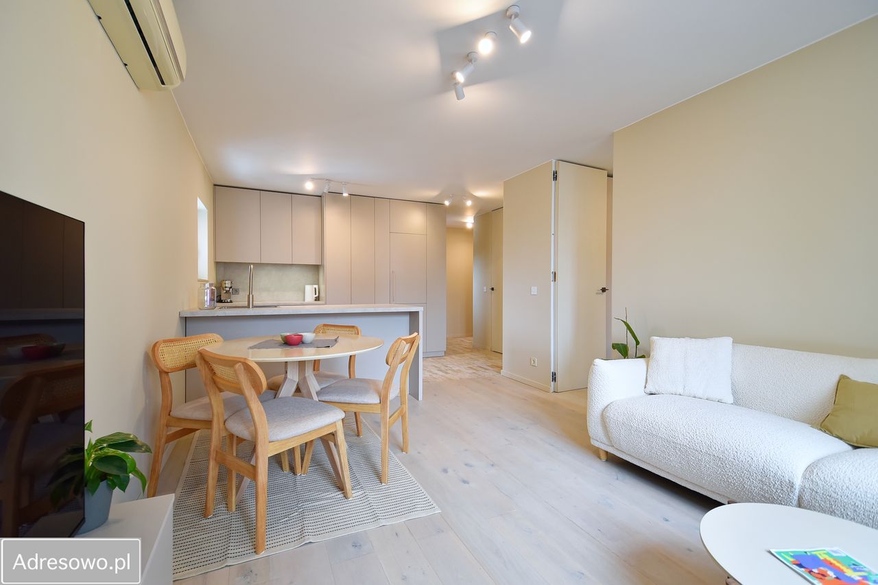 Mieszkanie 2-pokojowe Warszawa Ksawerów, ul. Okęcka. Zdjęcie 1