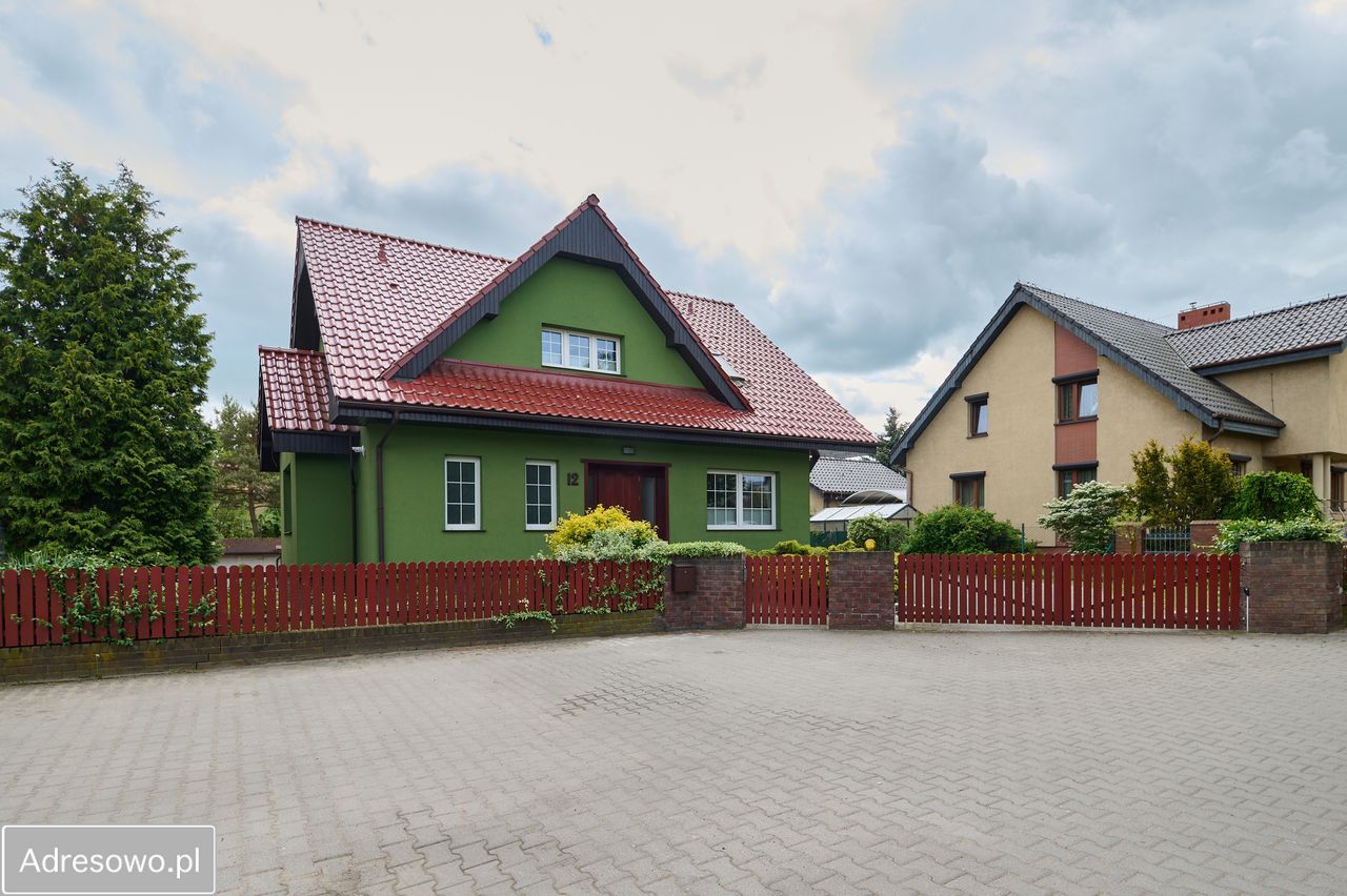 dom wolnostojący, 5 pokoi Szamotuły, ul. Jabłoniowa