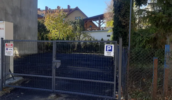 Garaż/miejsce parkingowe Ostrowiec Świętokrzyski Stawki, ul. 11 Listopada