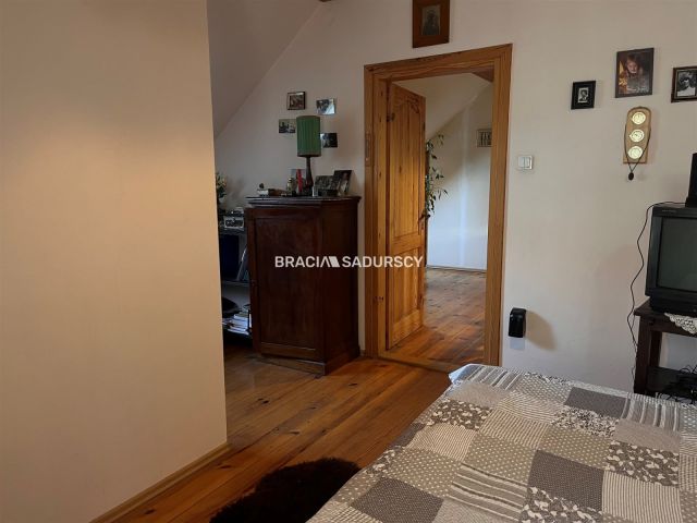 dom wolnostojący, 7 pokoi Zbydniów. Zdjęcie 31