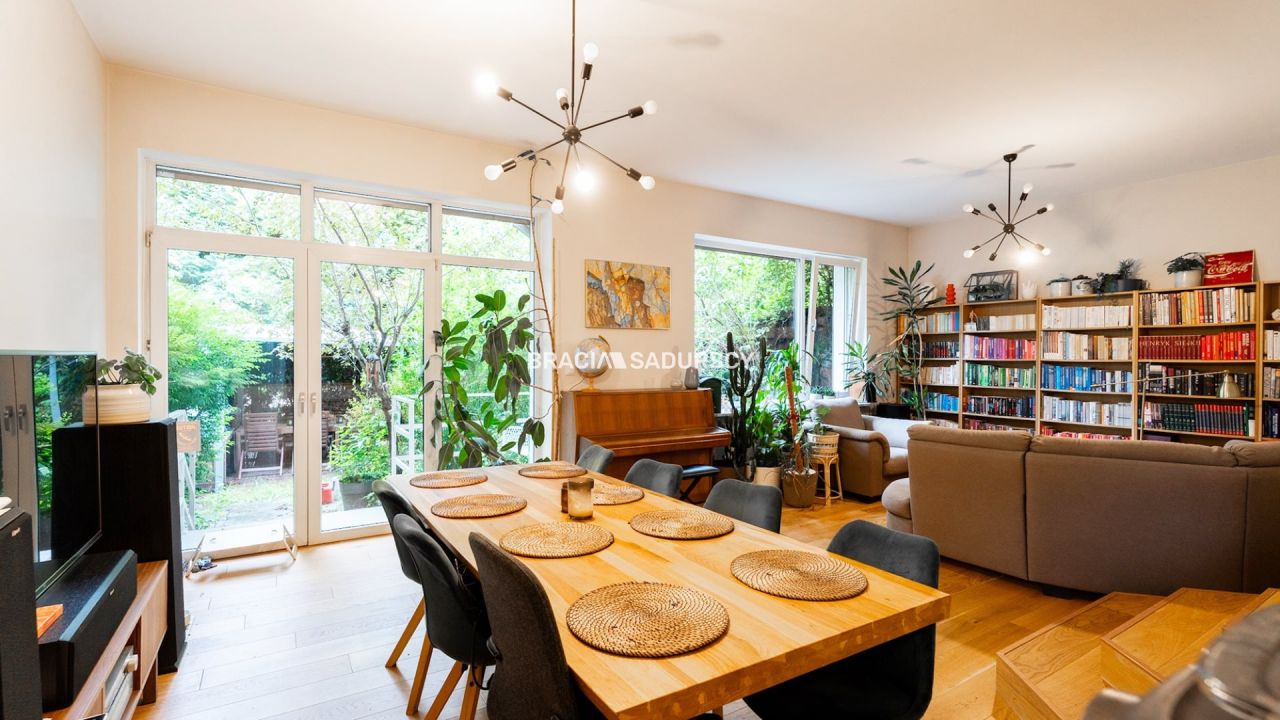 dom szeregowy, 6 pokoi Kraków Zwierzyniec, ul. Jesionowa. Zdjęcie 4