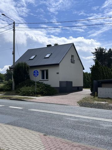 dom wolnostojący Rudniki, ul. Wojska Polskiego. Zdjęcie 1