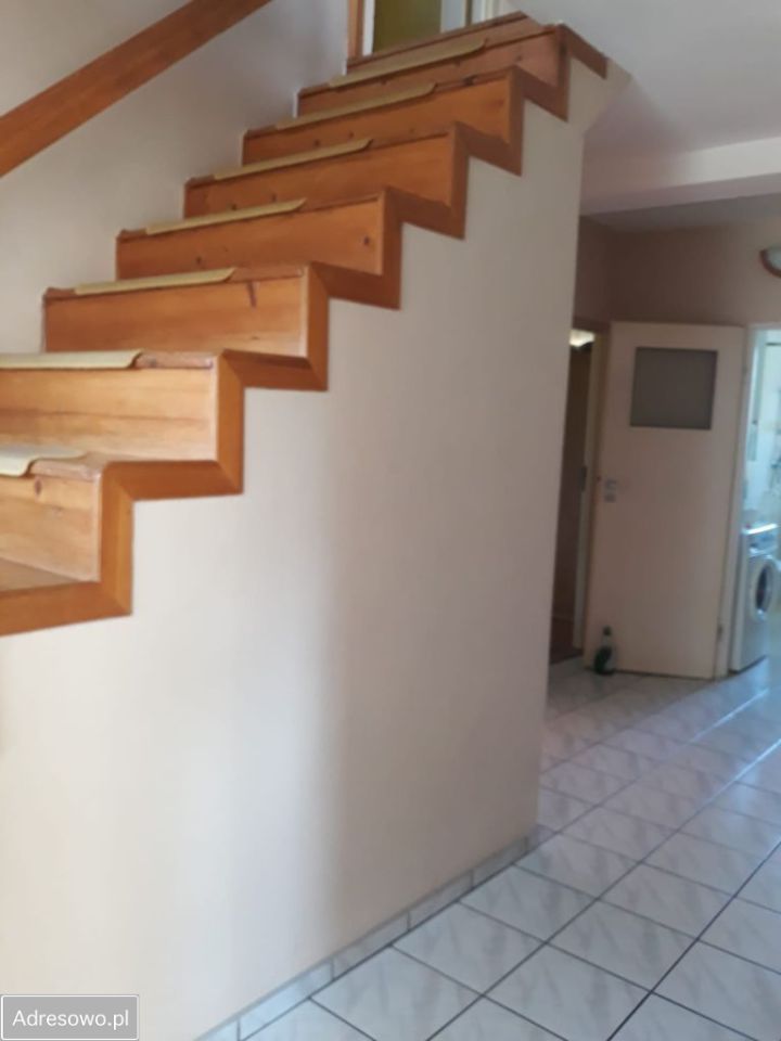 dom wolnostojący, 8 pokoi Stary Gieląd. Zdjęcie 11