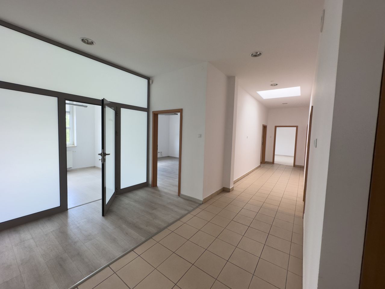 Biuro Częstochowa Zawodzie, ul. Odlewników. Zdjęcie 4