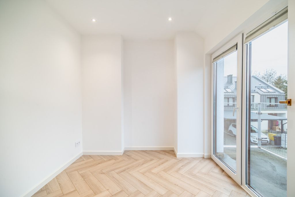 dom szeregowy, 4 pokoje Zaczernie. Zdjęcie 17