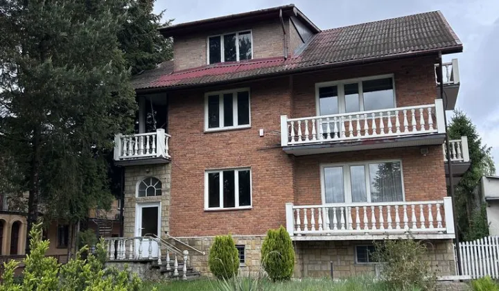 dom wolnostojący, 9 pokoi Szydłowiec, ul. Iłżecka