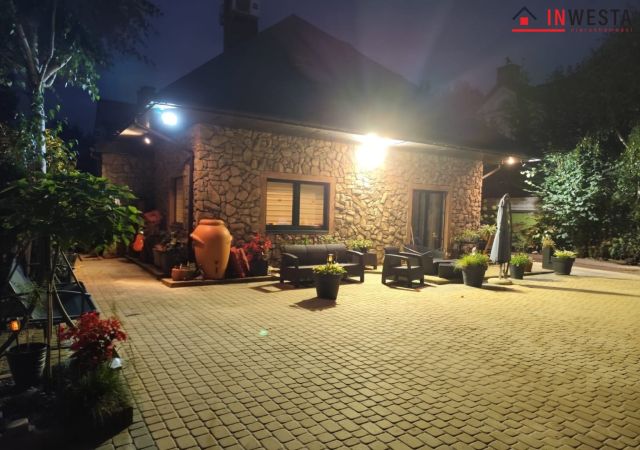 dom wolnostojący, 5 pokoi Warszawa Wawer, ul. Zwoleńska. Zdjęcie 1