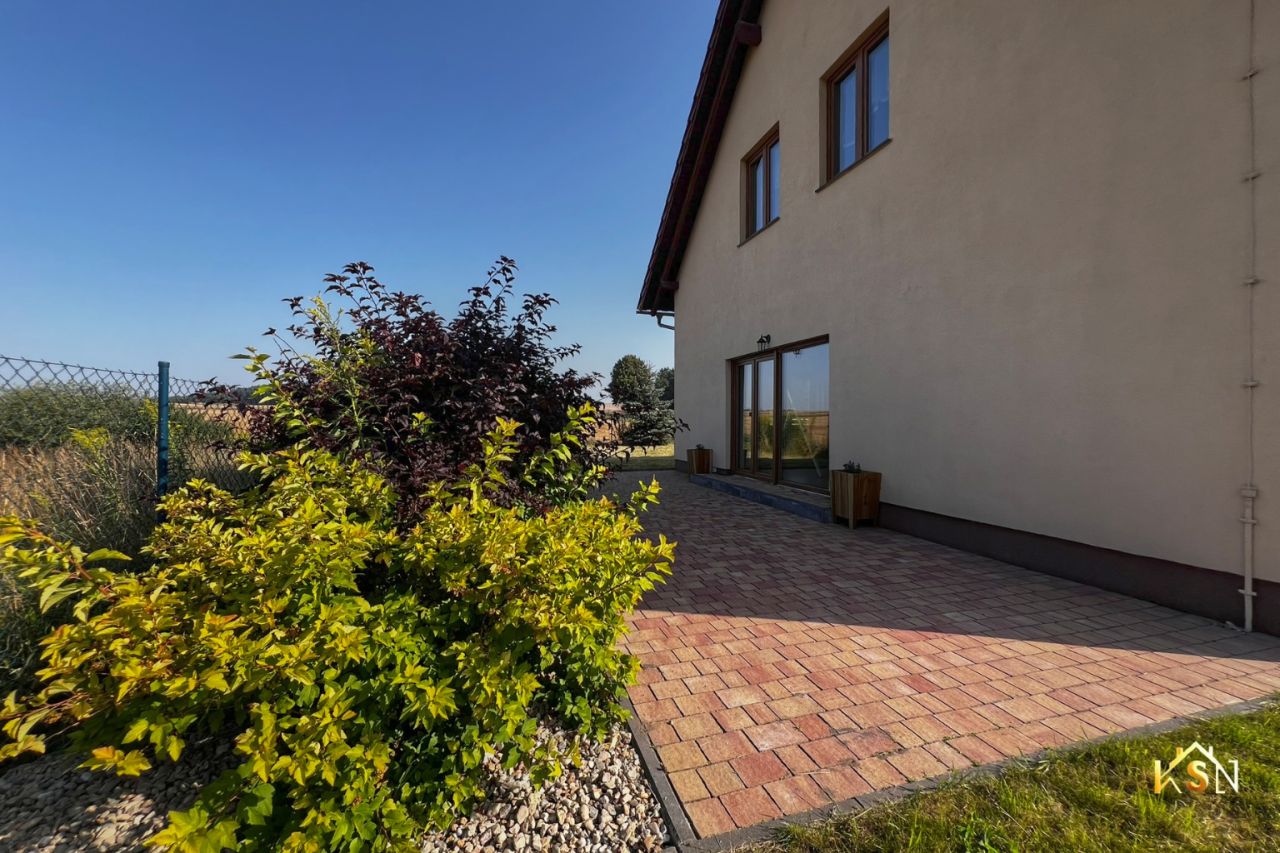 dom wolnostojący, 7 pokoi Studniska Dolne. Zdjęcie 2