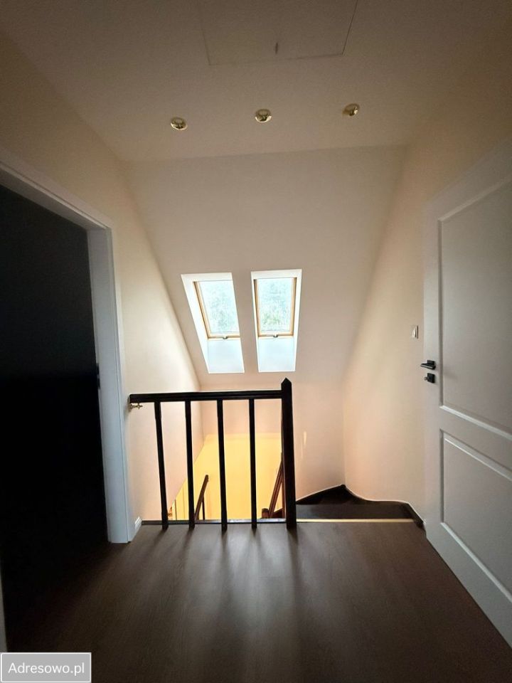 dom wolnostojący, 4 pokoje Solec. Zdjęcie 10