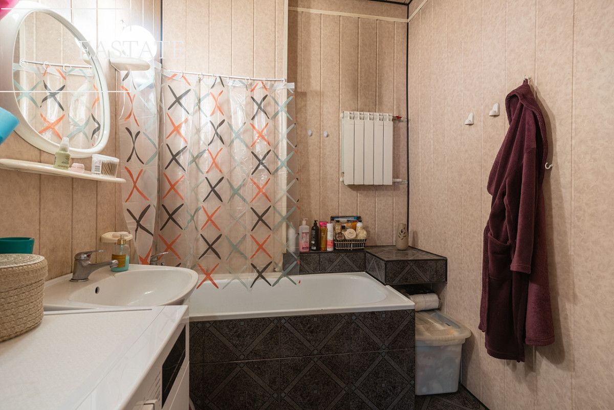 kamienica, 5 pokoi Głowno, pl. Wolności. Zdjęcie 18