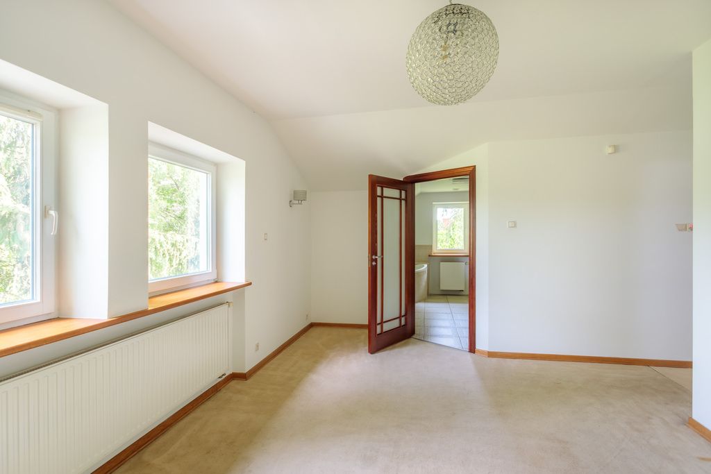 dom wolnostojący, 5 pokoi Brwinów, ul. Mazowiecka. Zdjęcie 24