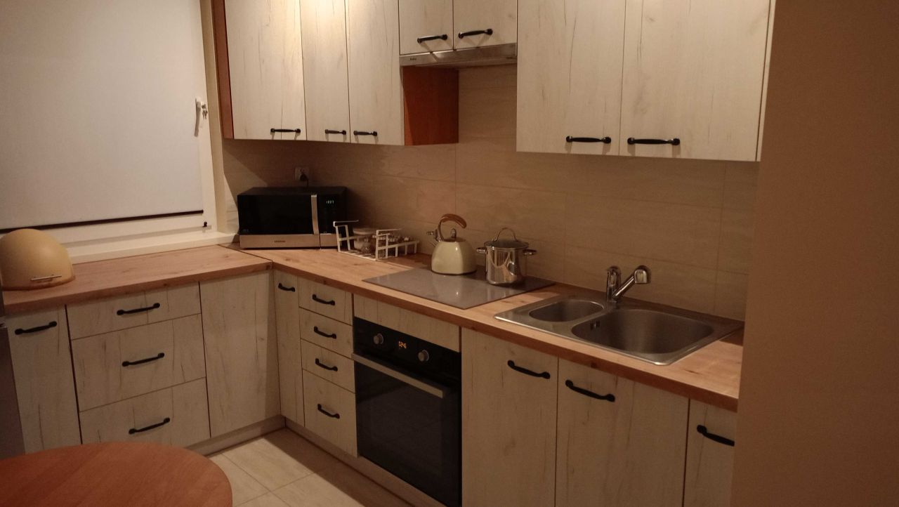 Mieszkanie 3-pokojowe Sieradz. Zdjęcie 6