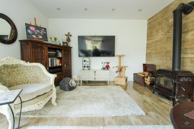 dom wolnostojący, 5 pokoi Budne. Zdjęcie 10