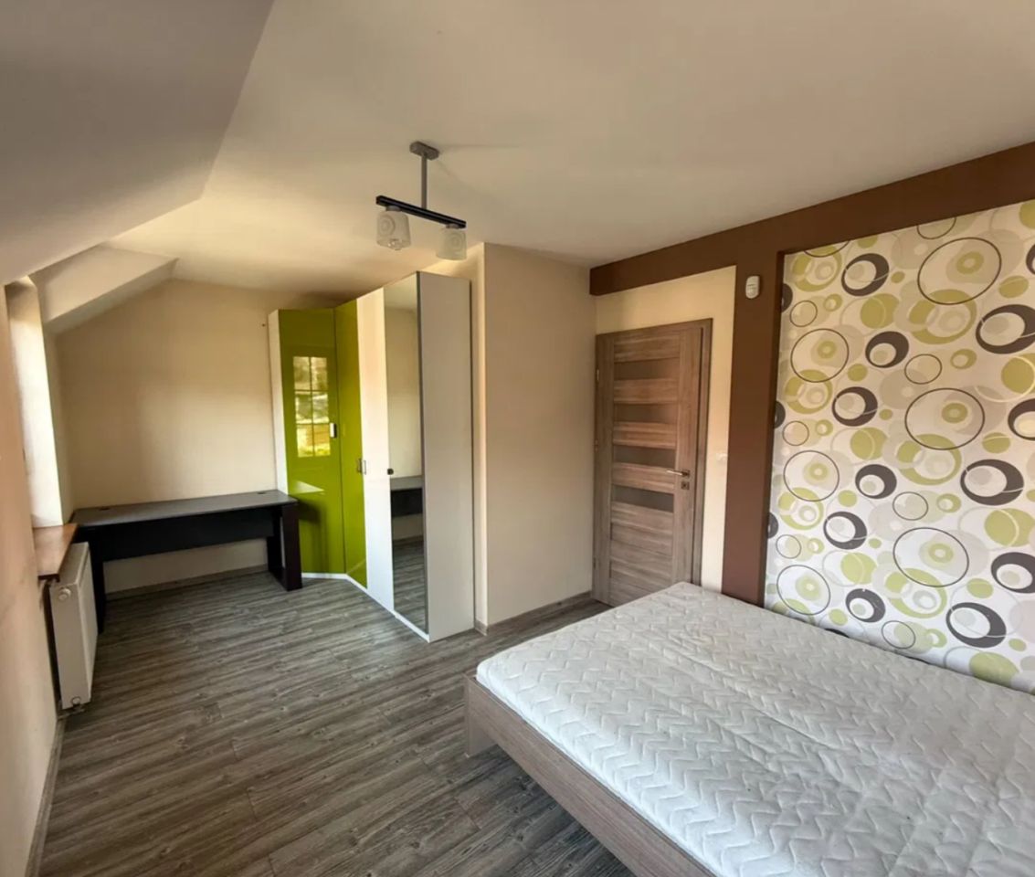 dom szeregowy, 4 pokoje Bibice Czekaj, ul. Leśna. Zdjęcie 14